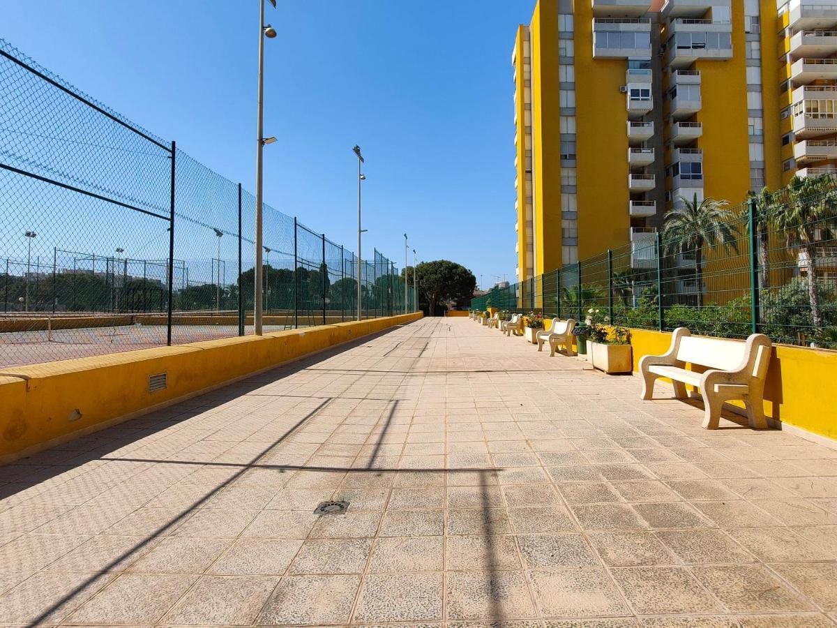 Global Properties, Practico Apartamento Con Piscina En Residencial Brezo Canet Canet d'En Berenguer Exterior photo